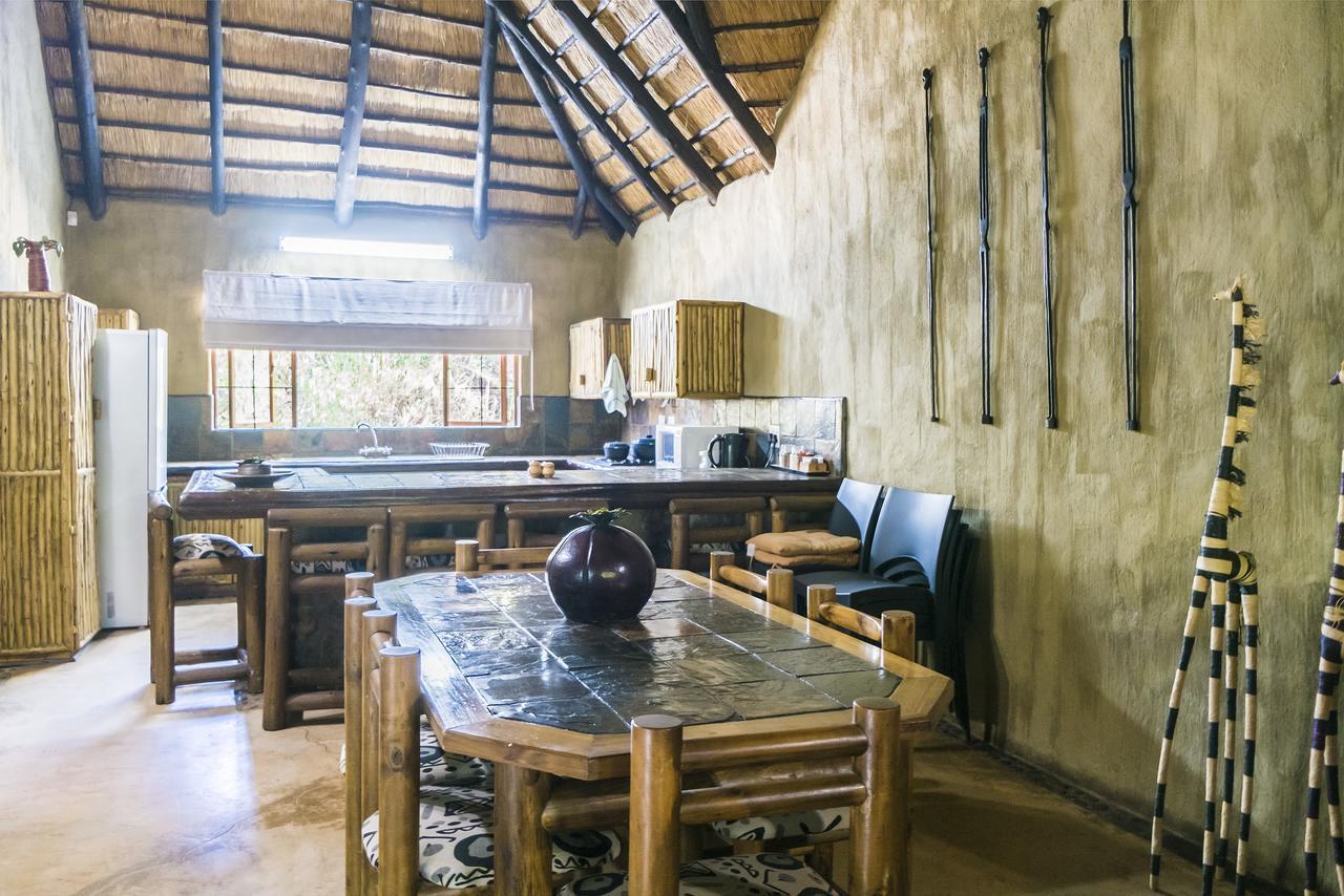 Moholoholo Ya Mati Guest House Kampersrus AH Exterior photo