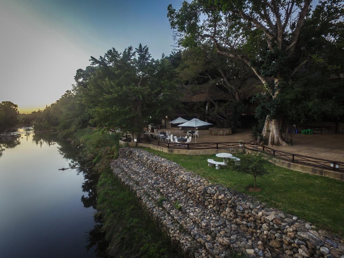 Moholoholo Ya Mati Guest House Kampersrus AH Exterior photo